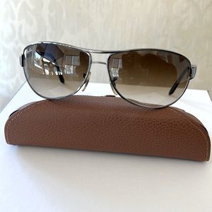 Ray ban sunglasses with case